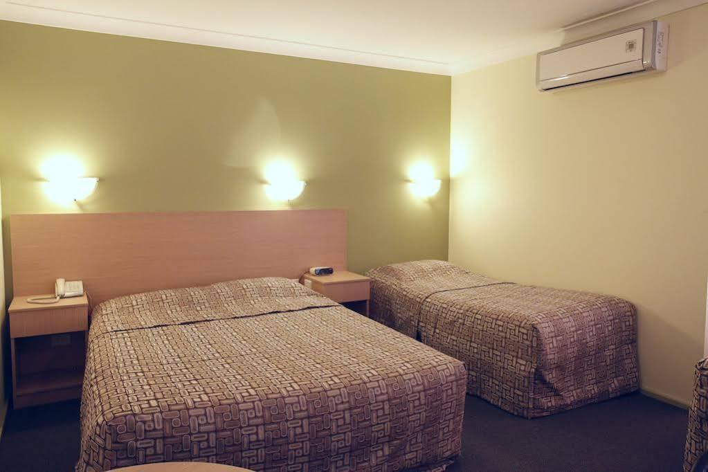Maclin Lodge Motel Campbelltown Esterno foto