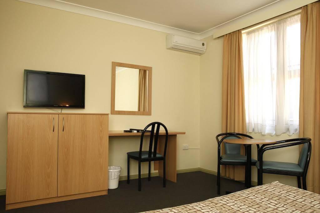 Maclin Lodge Motel Campbelltown Esterno foto